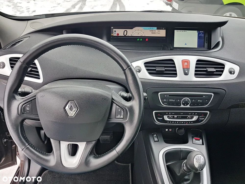 Renault Scenic dCi 130 FAP Luxe - 19