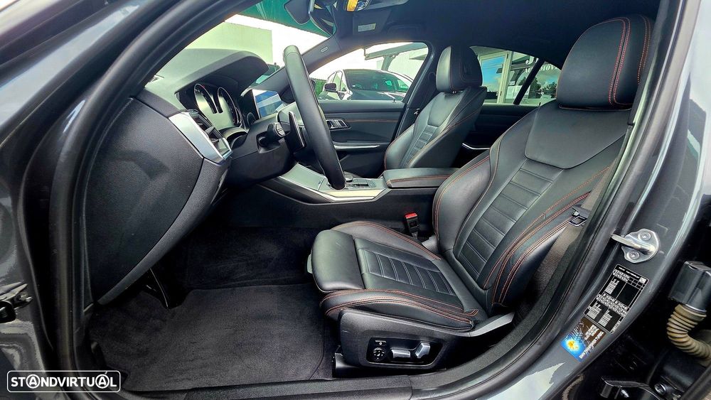 BMW 320 d Line Sport Auto - 12