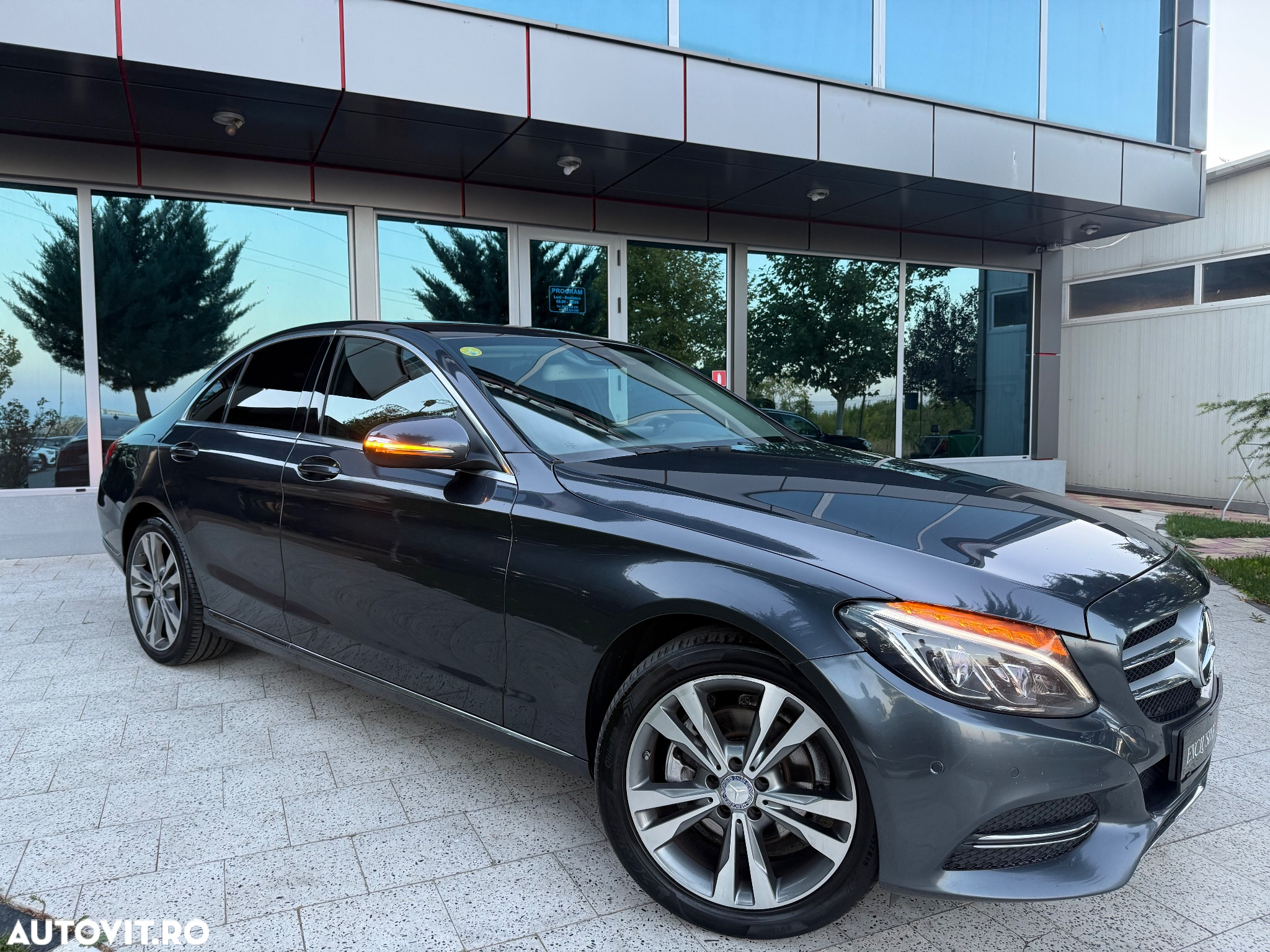 Mercedes-Benz C 220 T CDI DPF Automatik Avantgarde - 2
