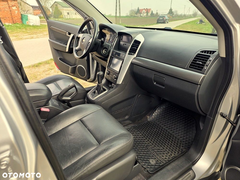 Chevrolet Captiva 2.0 d LT high - 26