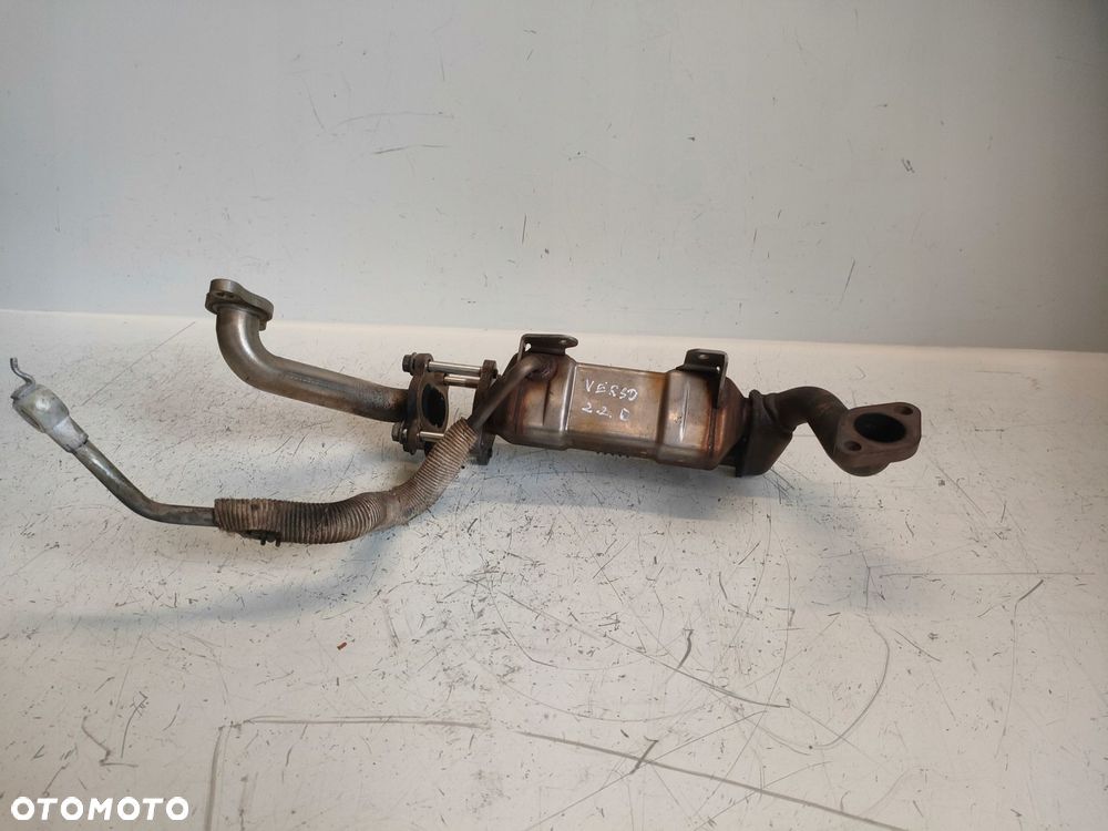 COROLLA VERSO II 04- 2.2 D4D CHŁODNICA SPALIN EGR - 3