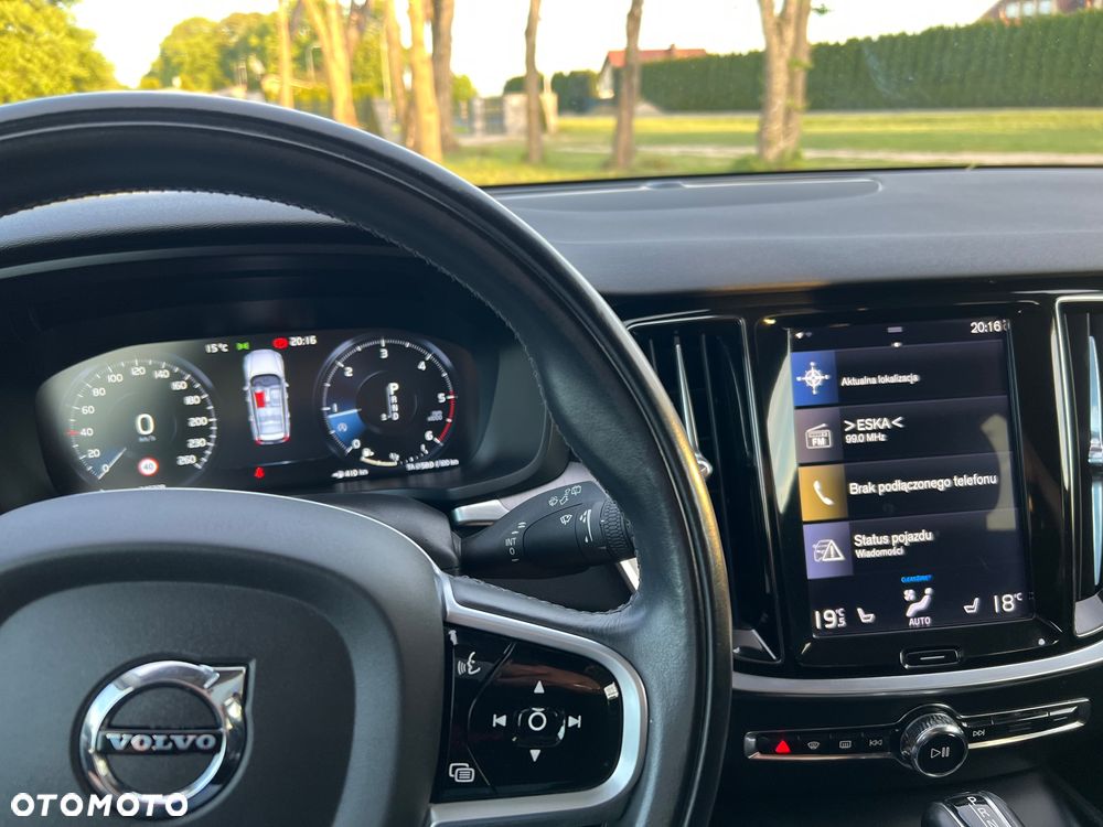 Volvo V60 D3 Momentum Pro - 18