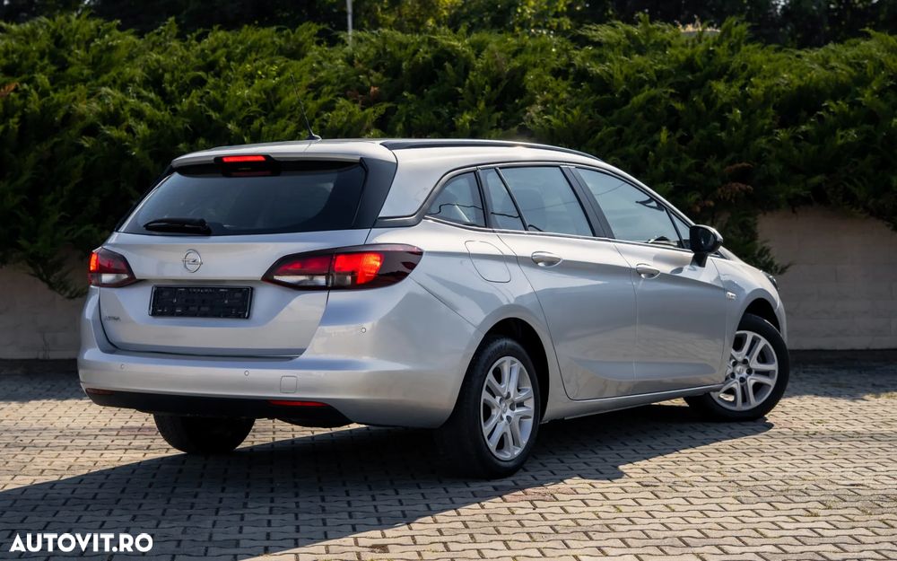 Opel Astra - 3