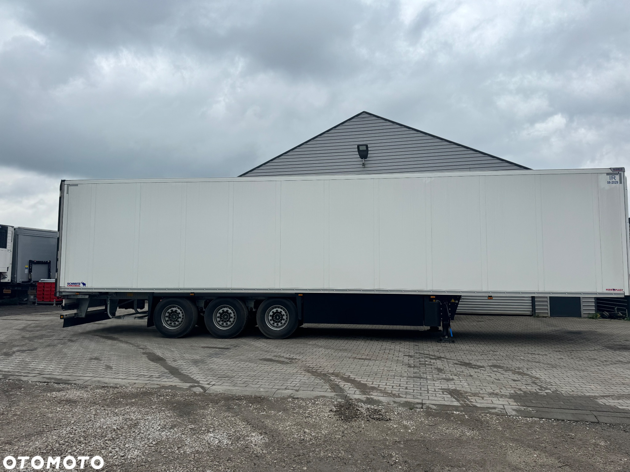 Schmitz Cargobull NOWA 2023 Chlodnia Thermo King doppelstock - 12