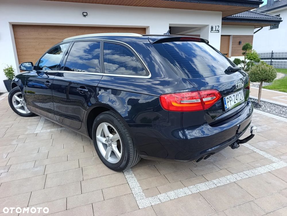 Audi A4 Avant - 8