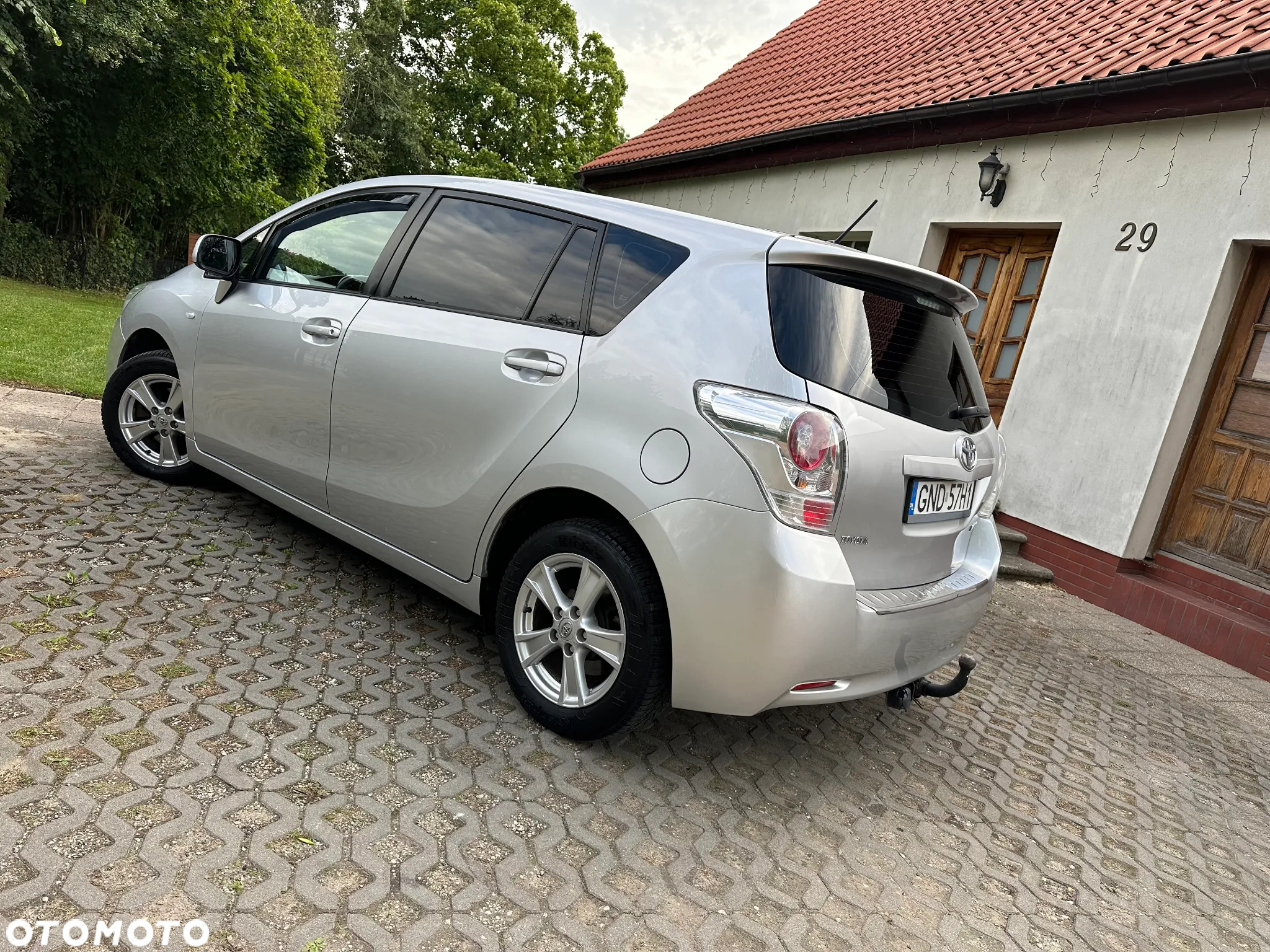 Toyota Verso 2.0 D-4D Luna 7os - 24