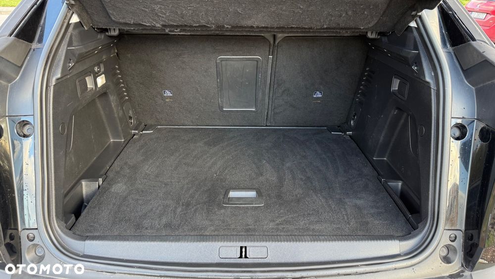 Peugeot 3008 1.6 BlueHDi Allure S&S - 16