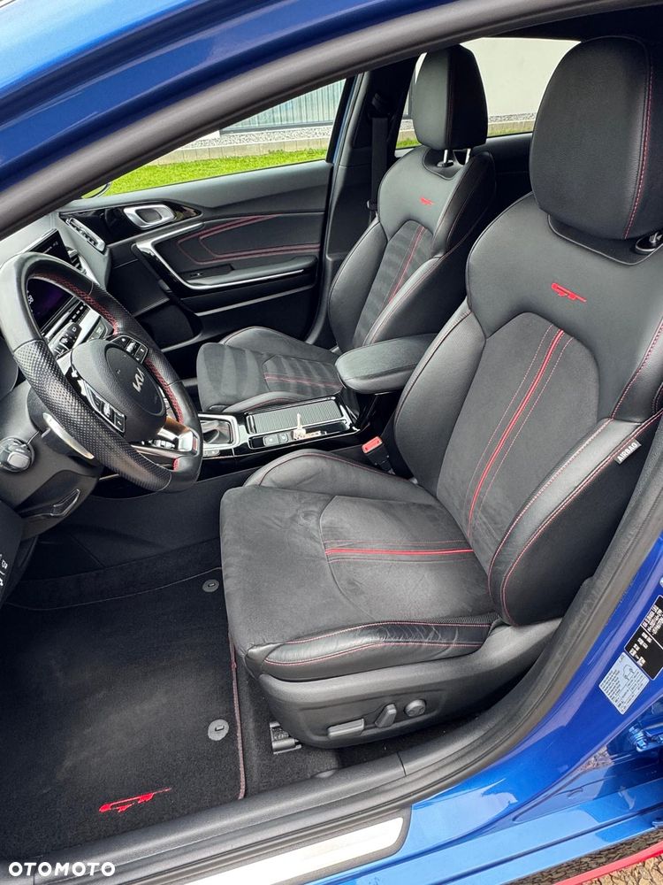 Kia ProCeed 1.6 T-GDI DCT7 OPF GT - 12