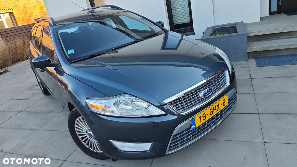 Ford Mondeo 2.0 Titanium - 19
