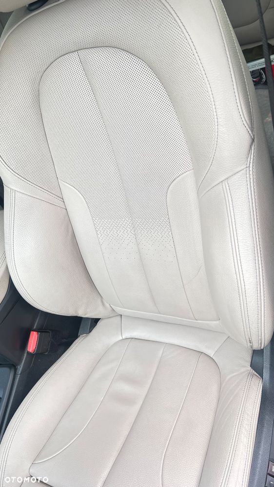 BMW X1 - 16
