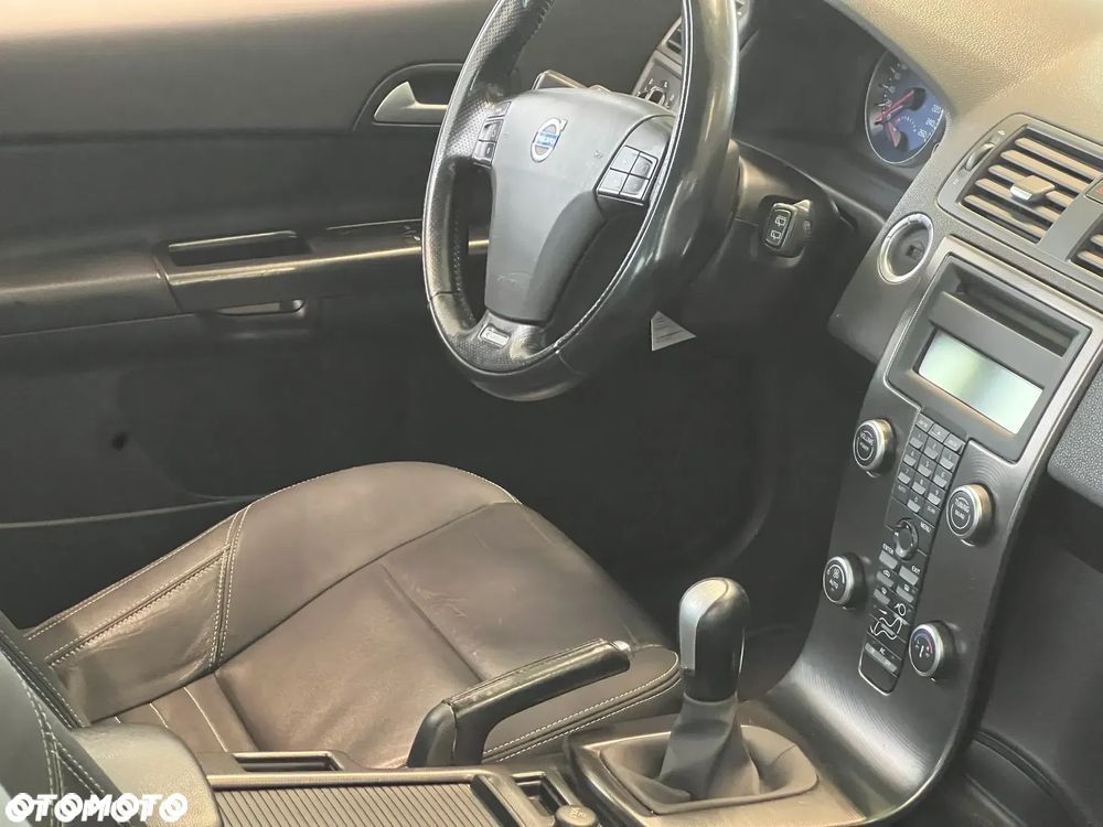 Volvo C30 D3 R-Design - 8