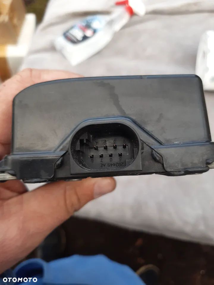 Radar Sensor ACC BMW 6874817 7 F01 F02 6 F06 F12 F13 5 F07 F10 F11 X5 F15 X6 F16 1 F20 F21 X3 F25 X4 F26 3 F30 F31 4 F32 F33 F34 F36 - 4