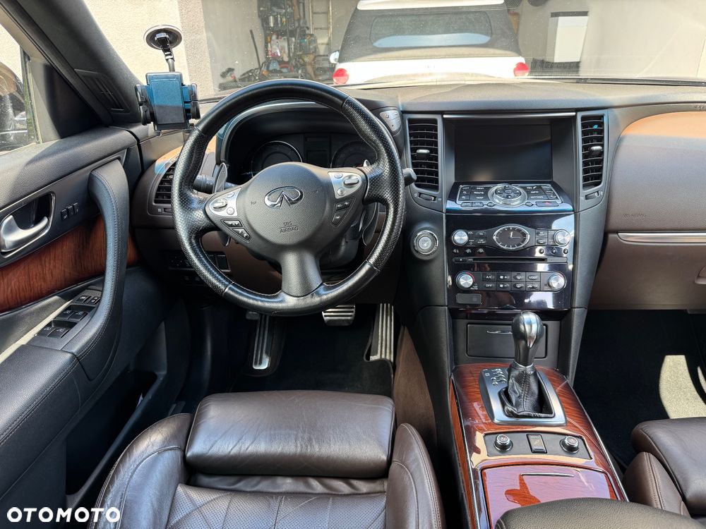 Infiniti FX FX30d S - 15