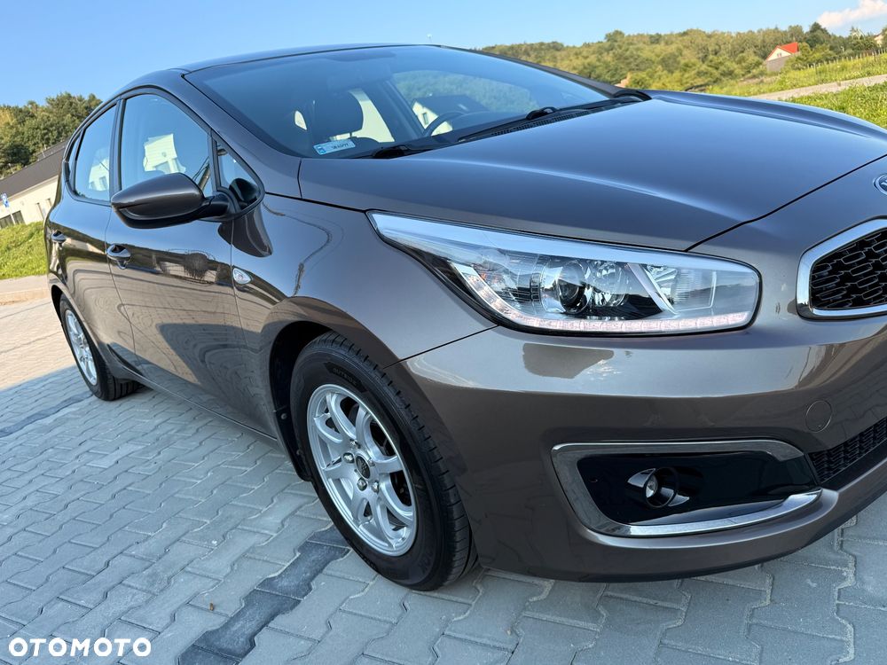 Kia Ceed 1.4 Business Line - 19