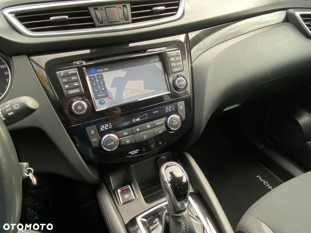 Nissan Qashqai 1.2 DIG-T Tekna Xtronic - 18