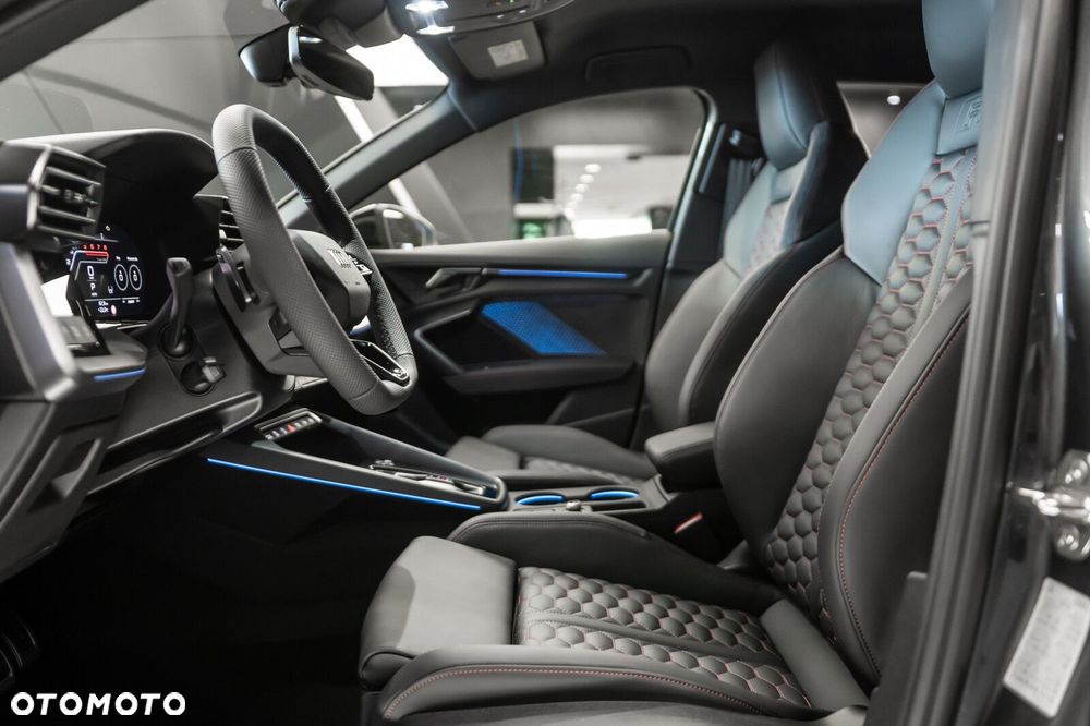 Audi RS3 Sportback - 14