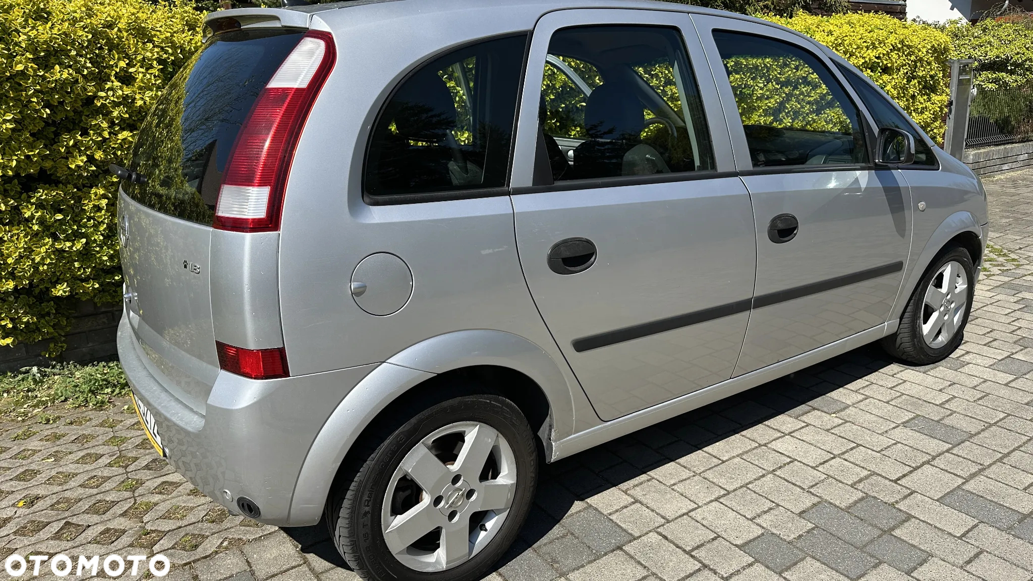 Opel Meriva 1.8 16V (Essentia) - 2