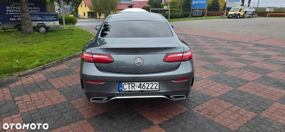 Mercedes-Benz Klasa E 220 d Coupe 4-Matic 9G-TRONIC - 6