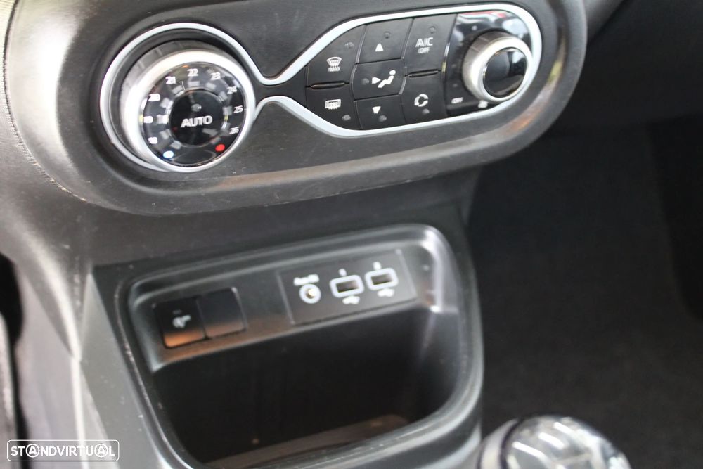 Renault Twingo 1.0 SCe Intens - 21
