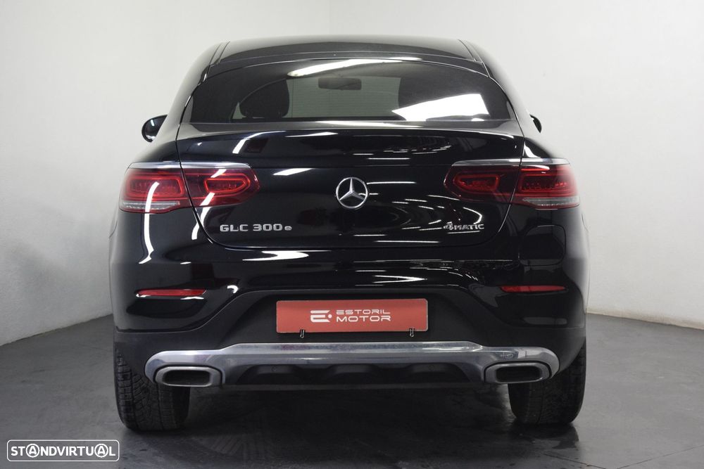 Mercedes-Benz GLC 300 e Coupé 4Matic - 4
