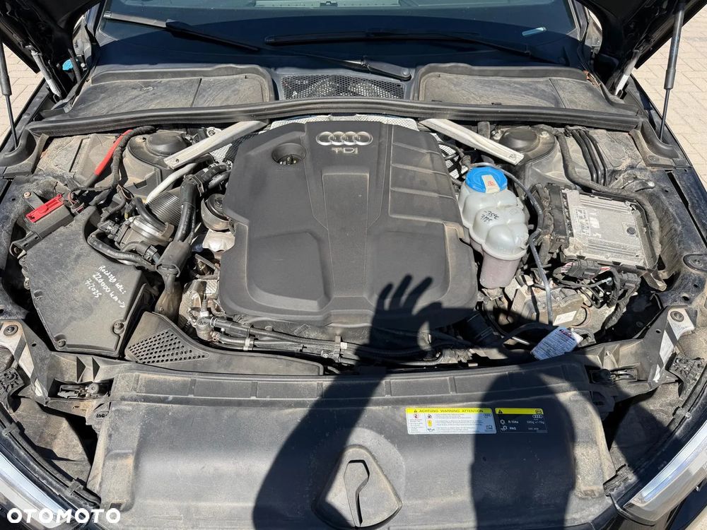 Audi A4 Avant 2.0 TDI S tronic - 25