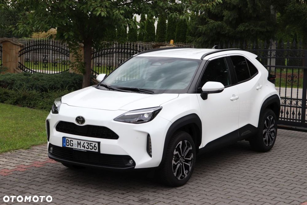Toyota Yaris Cross 130 1.5 VVT-i Team Deutschland - 16