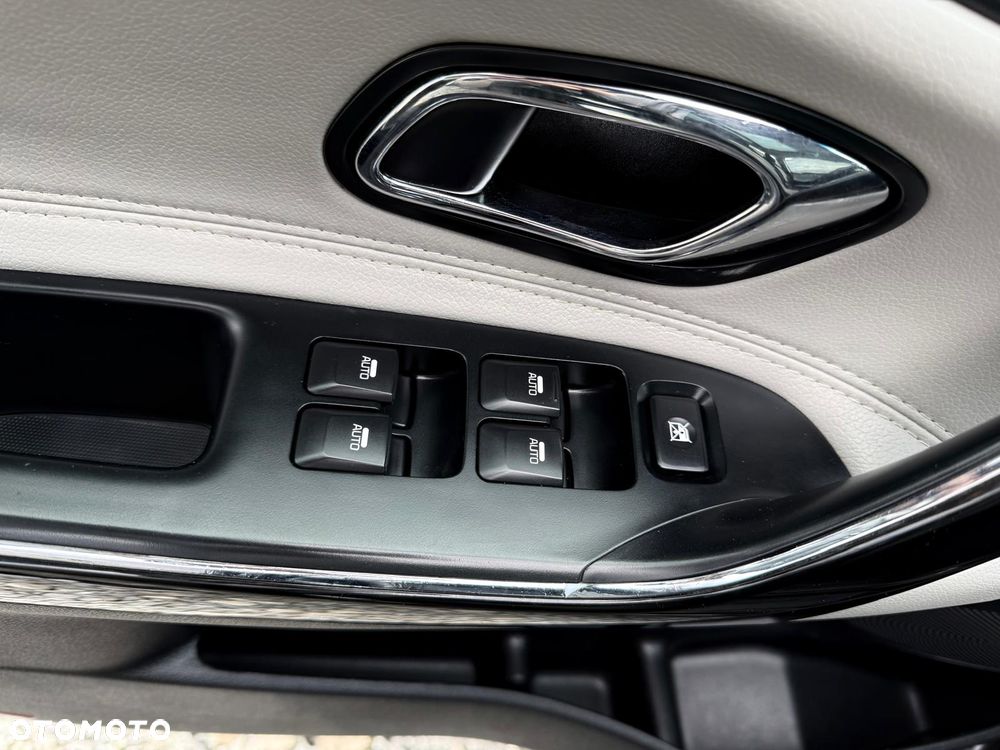 Kia Ceed 1.6 CRDi 128 Platinum Edition - 22