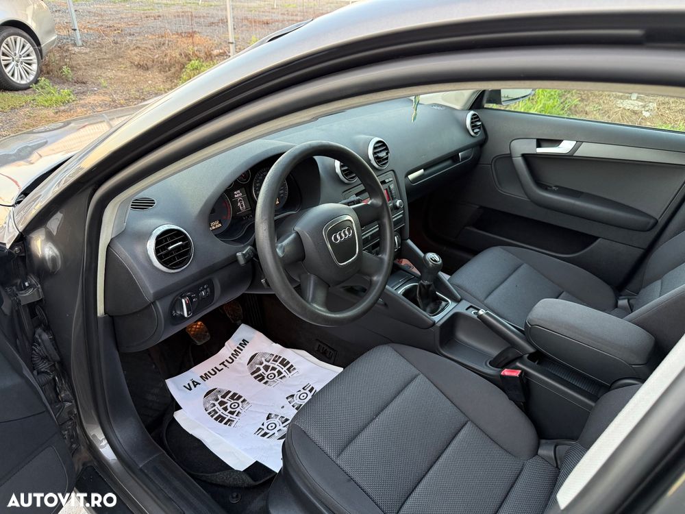 AUDI A3 Sportback 2010 — imagine 7