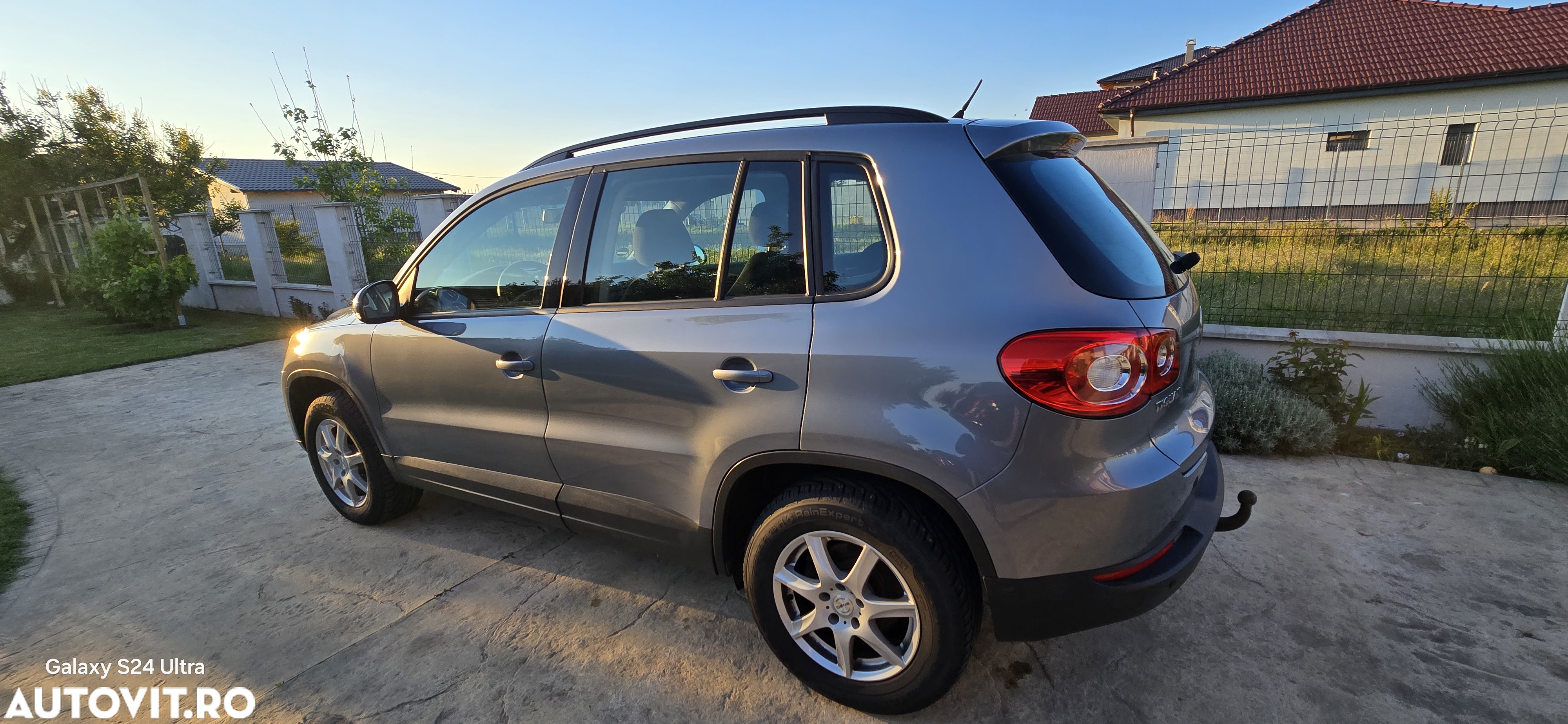 Volkswagen Tiguan - 3