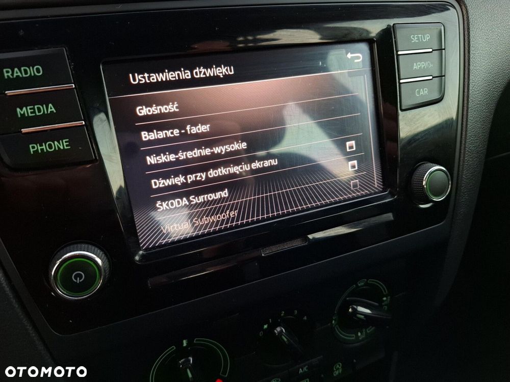 Skoda RAPID 1.0 TSI Ambition - 16