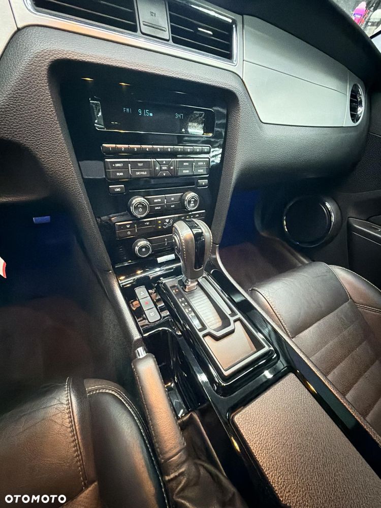 Ford Mustang 3.7 V6 Premium - 11