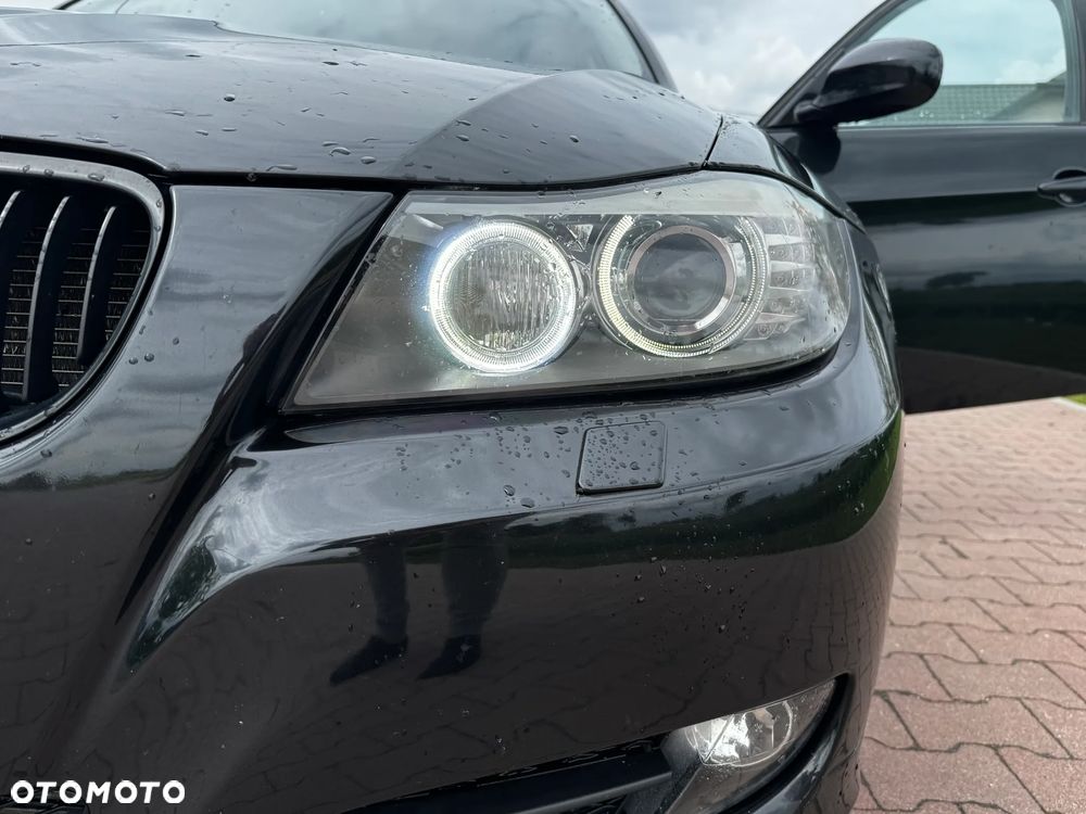 BMW Seria 3 335d - 19