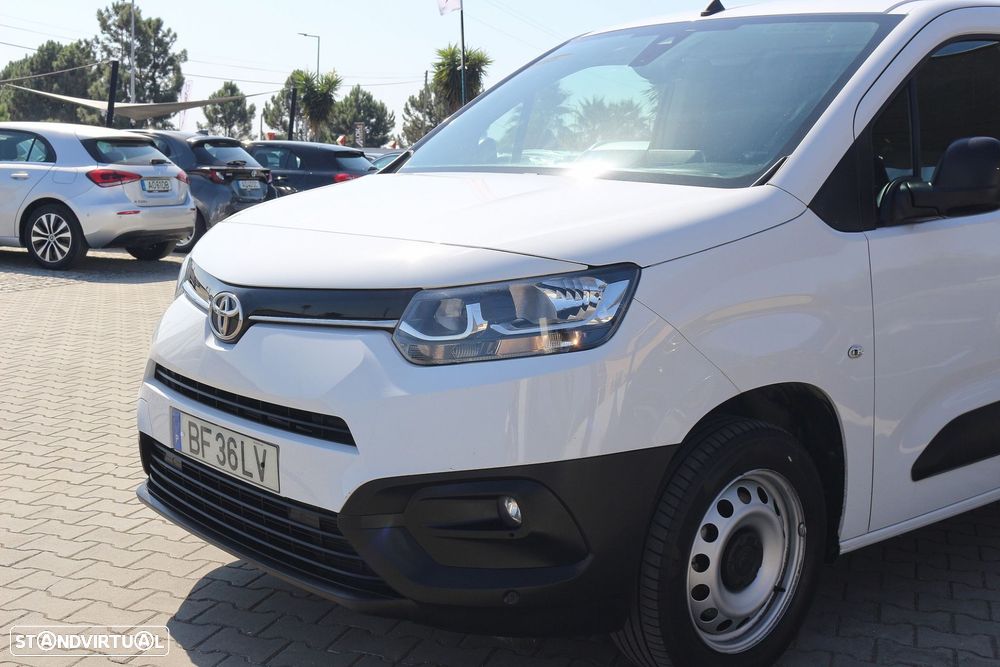 Toyota Proace City 1.5D L2 Comfort - 12