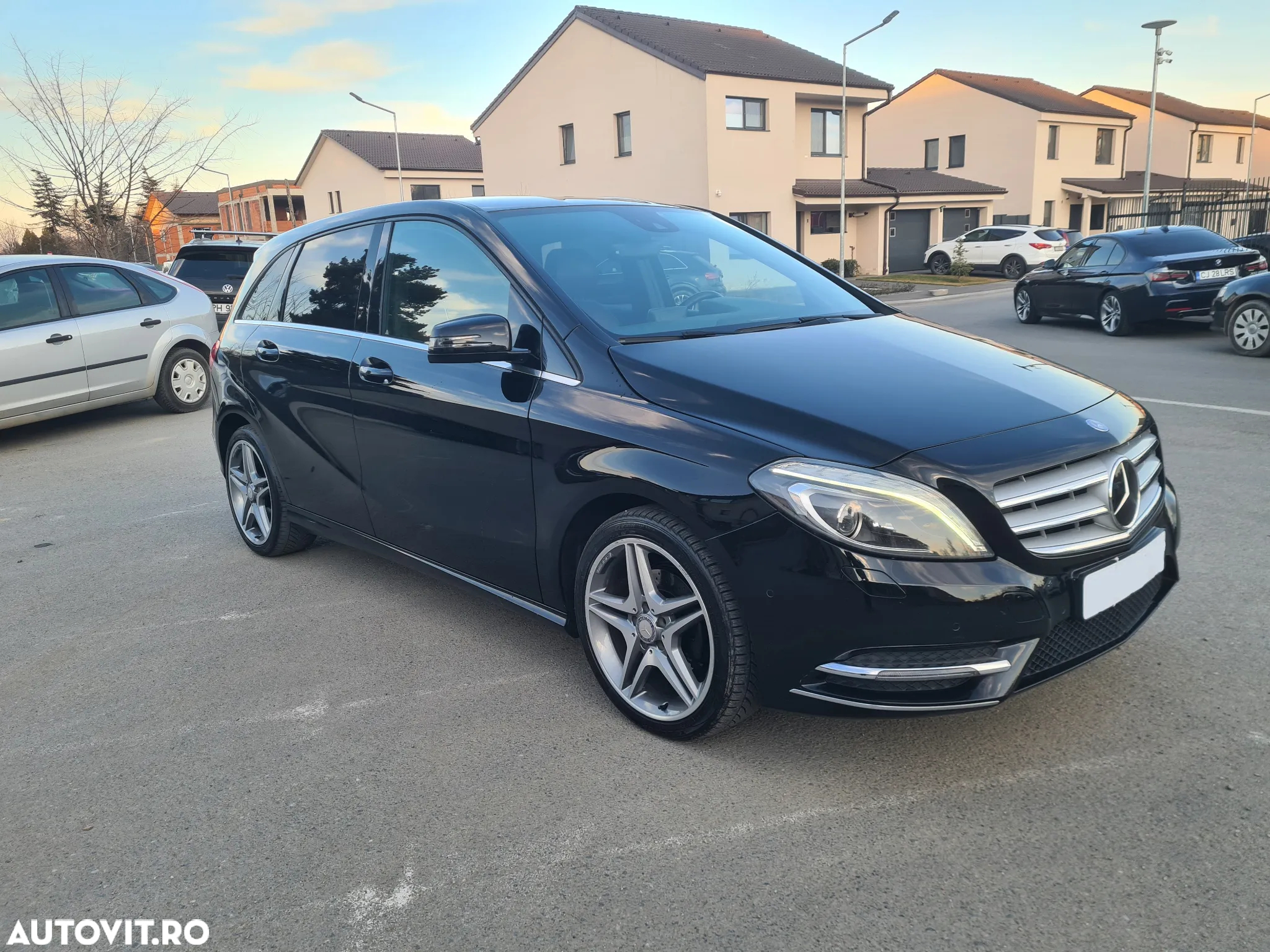 Mercedes-Benz B 200 CDI (BlueEFFICIENCY) 7G-DCT - 28