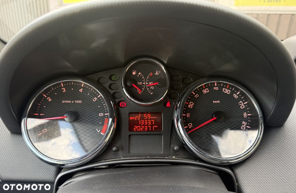 Peugeot 207 CC - 11