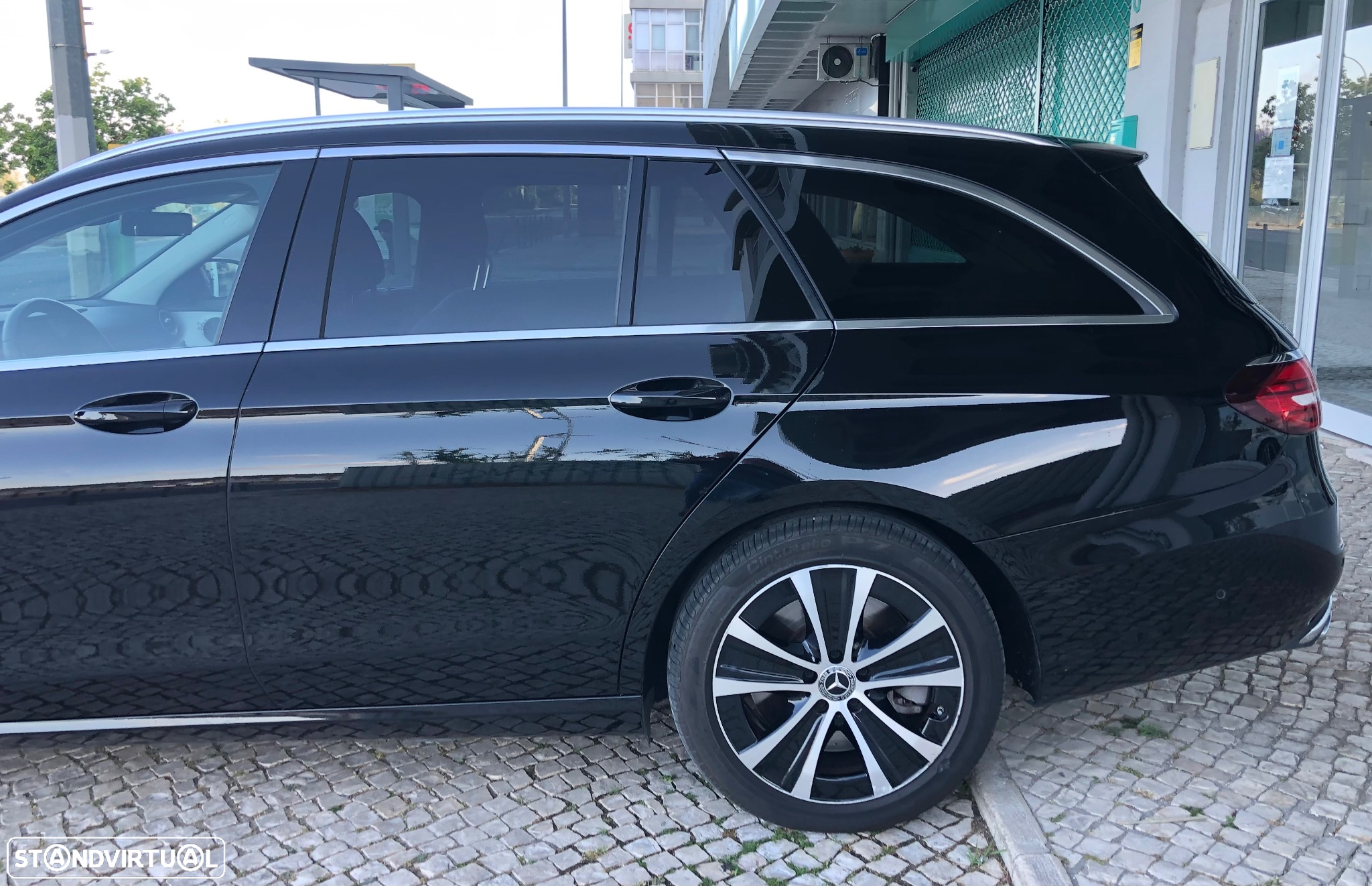 Mercedes-Benz E 300 de Avantgarde - 13
