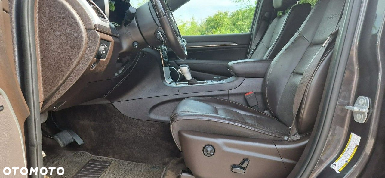 Jeep Grand Cherokee - 37