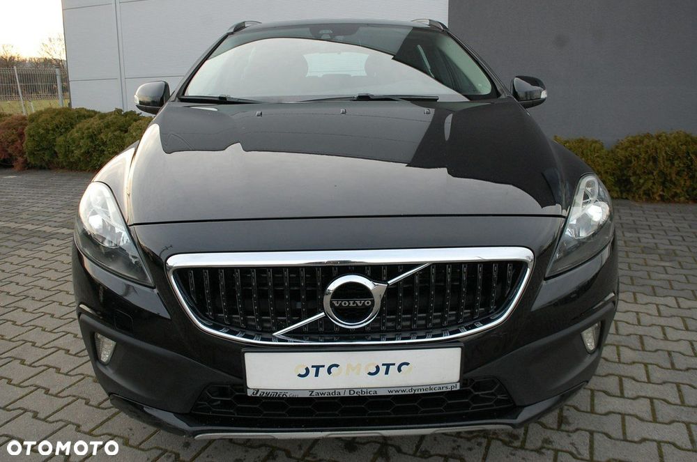 Volvo V40 Cross Country - 10