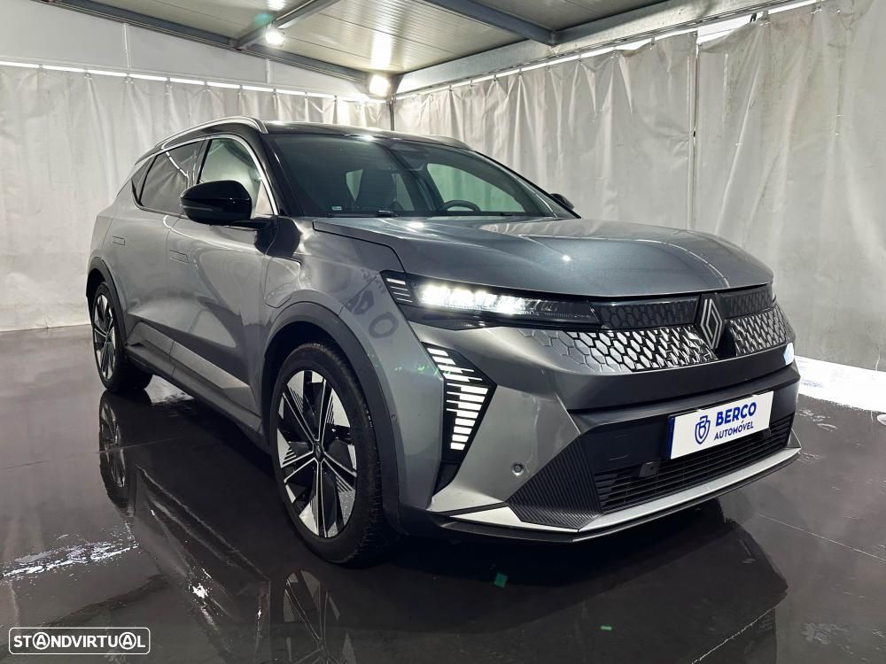 Renault Scénic E-Tech 220 Long Range Techno - 4