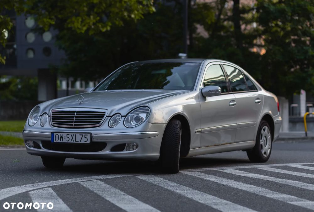 Mercedes-Benz Klasa E 220 CDI Automatik Elegance - 35
