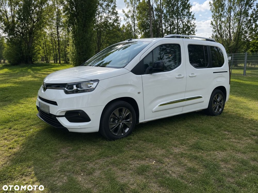 Toyota Proace City Verso 1.2 D-4T Family - 4