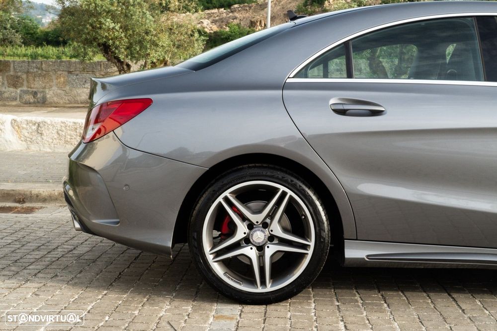 Mercedes-Benz CLA 180 d AMG Line - 18