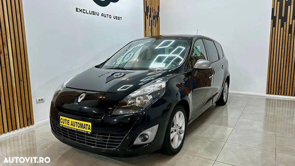 Renault Grand Scenic - 12