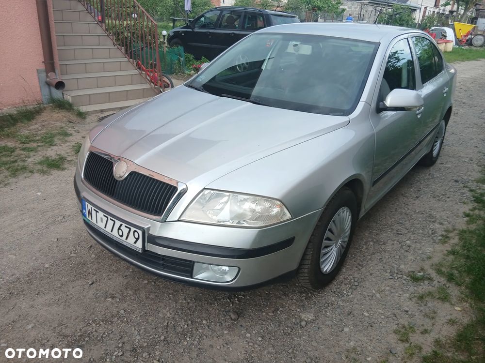 Skoda Octavia 1.6 Ambition - 1