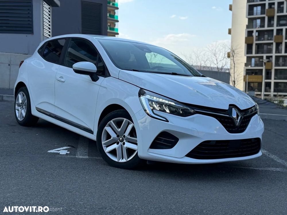 Renault Clio V E-Tech 145 Evolution - 1