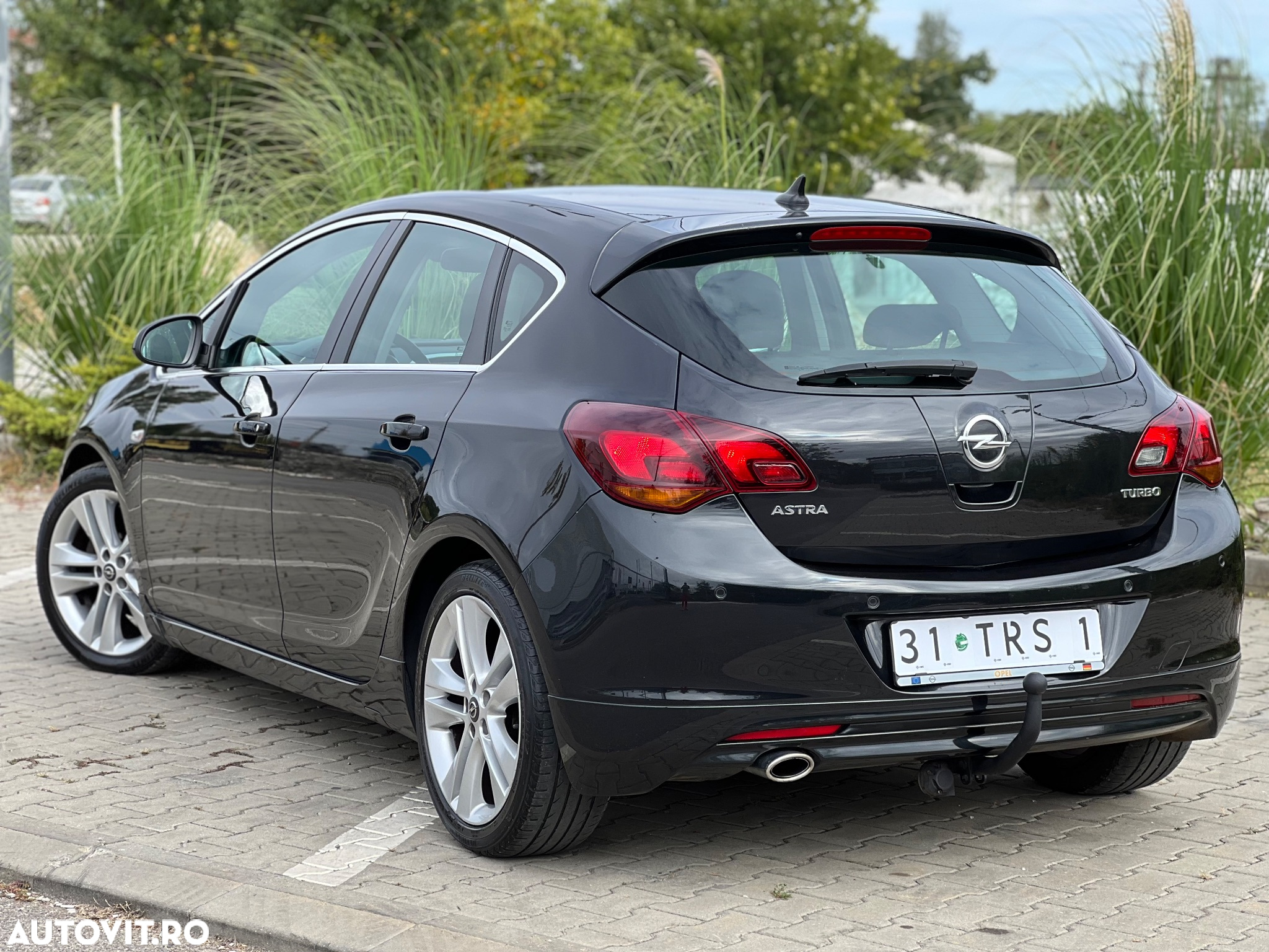 Opel Astra 1.4 Turbo Edition Sport - 3