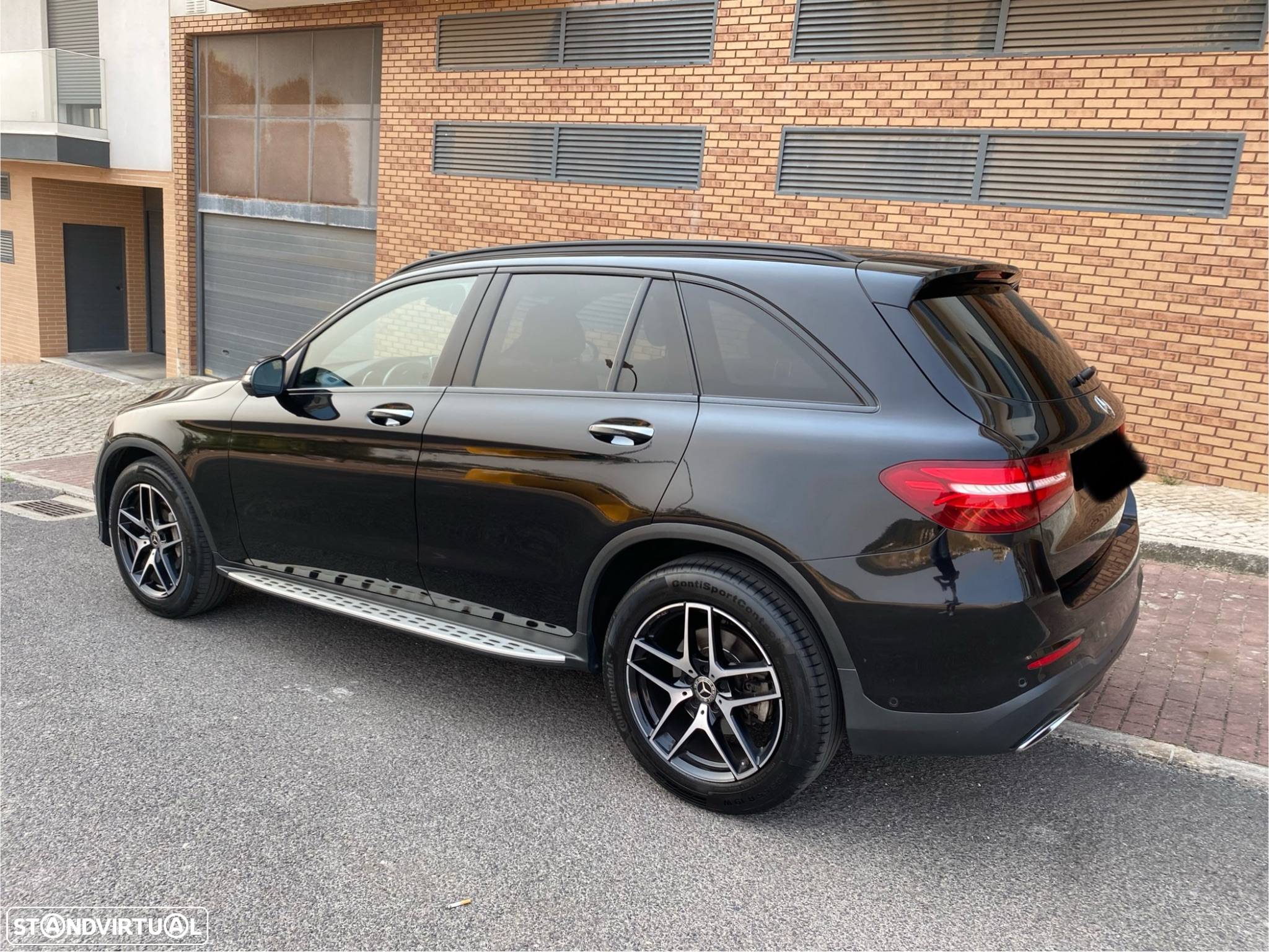 Mercedes-Benz GLC 250 d 4Matic 9G-TRONIC AMG Line - 12