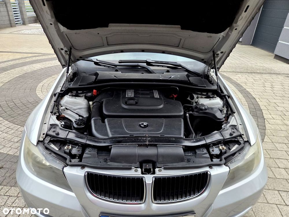 BMW Seria 3 - 30
