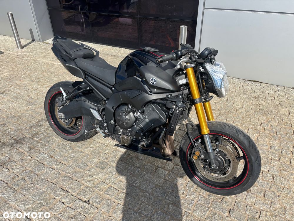 Yamaha FZ8