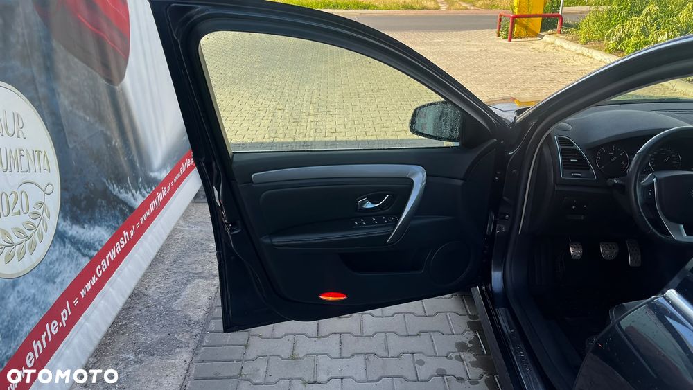 Renault Laguna 2.0 DCi FAP GT - 15
